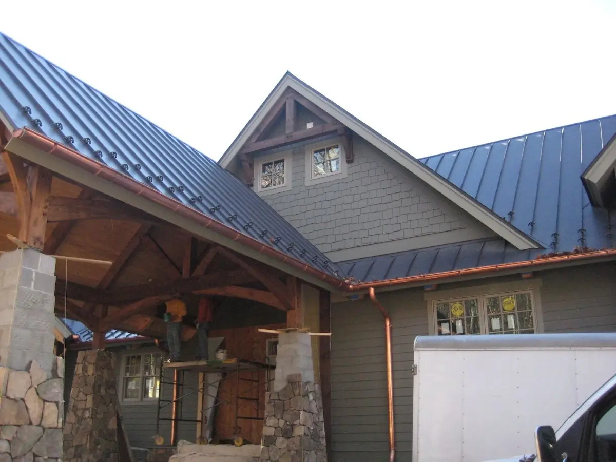 Craftsman Roofing team delivering quality roofing work in Merriam